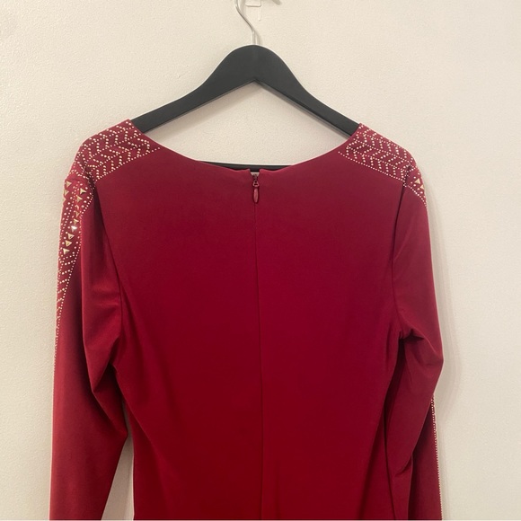 ‎GUESS - Picture 2 of 8